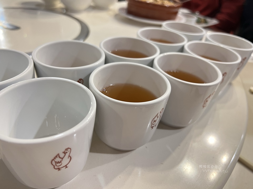 中山區美食,中山站,中山站美食,包廂,土雞,家庭聚餐,米其林必比登推薦,素食專區,老店,長輩聚餐