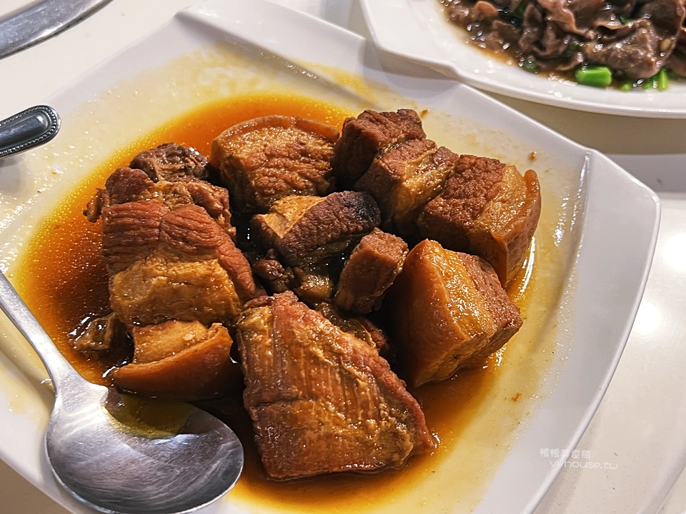 中山區美食,中山站,中山站美食,包廂,土雞,家庭聚餐,米其林必比登推薦,素食專區,老店,長輩聚餐