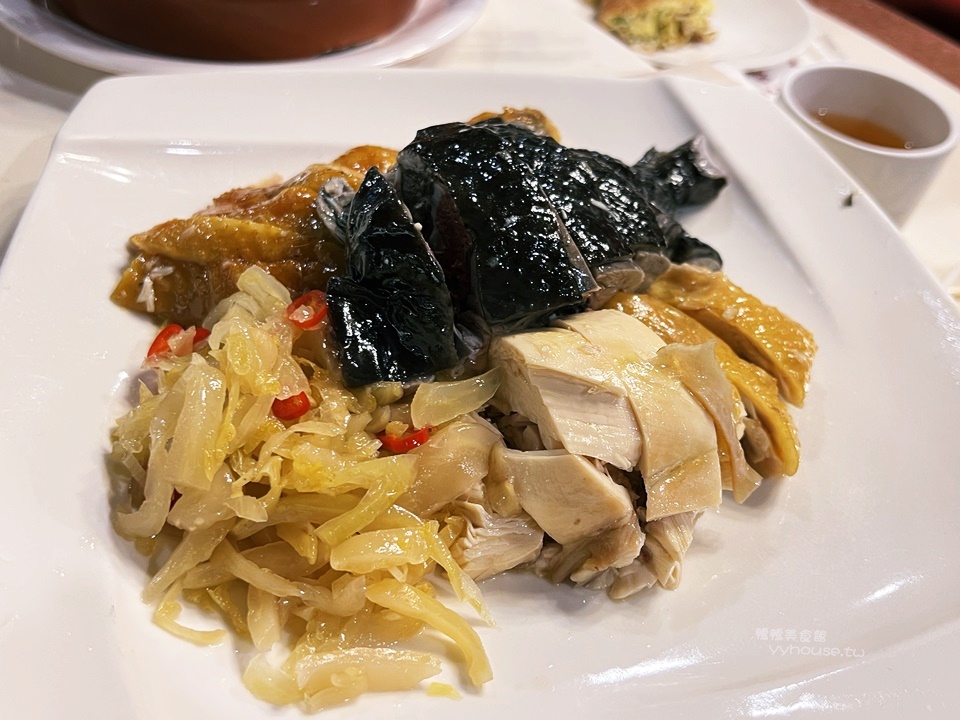 中山區美食,中山站,中山站美食,包廂,土雞,家庭聚餐,米其林必比登推薦,素食專區,老店,長輩聚餐