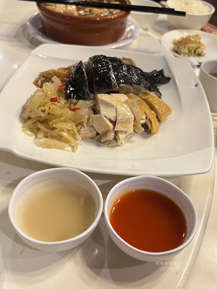 中山區美食,中山站,中山站美食,包廂,土雞,家庭聚餐,米其林必比登推薦,素食專區,老店,長輩聚餐