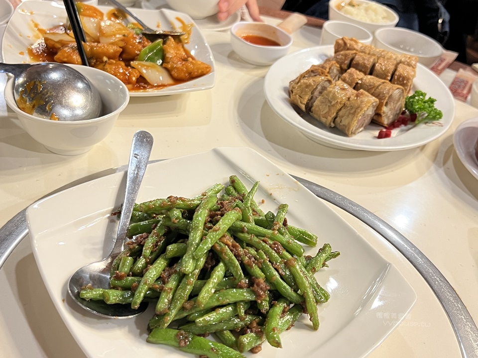 中山區美食,中山站,中山站美食,包廂,土雞,家庭聚餐,米其林必比登推薦,素食專區,老店,長輩聚餐