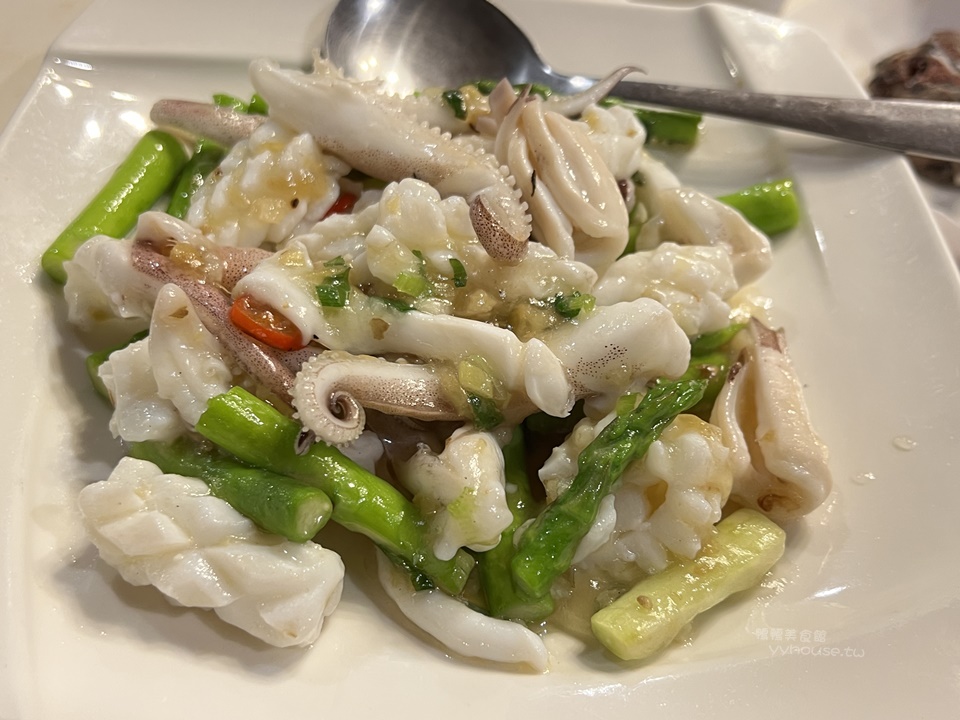 中山區美食,中山站,中山站美食,包廂,土雞,家庭聚餐,米其林必比登推薦,素食專區,老店,長輩聚餐
