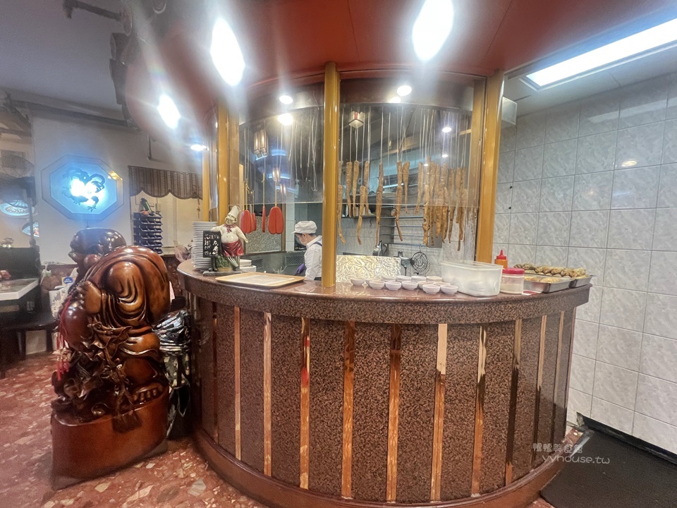 中山區美食,中山站,中山站美食,包廂,土雞,家庭聚餐,米其林必比登推薦,素食專區,老店,長輩聚餐