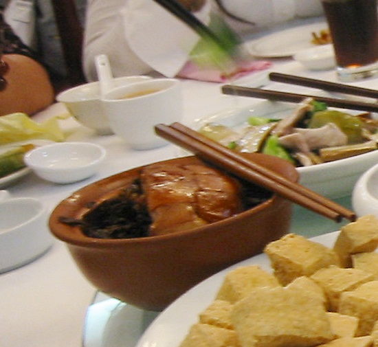 上海鄉村,包廂,合菜,家庭聚餐,東坡肉,烤方,熱炒
